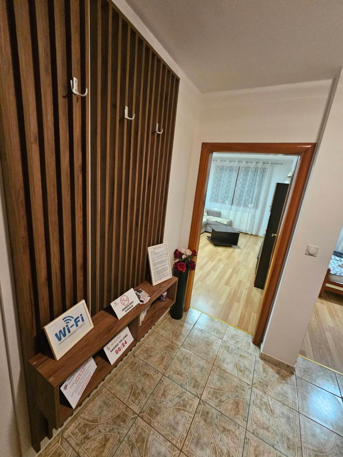 Apartman Basic Doboj Kültér fotó